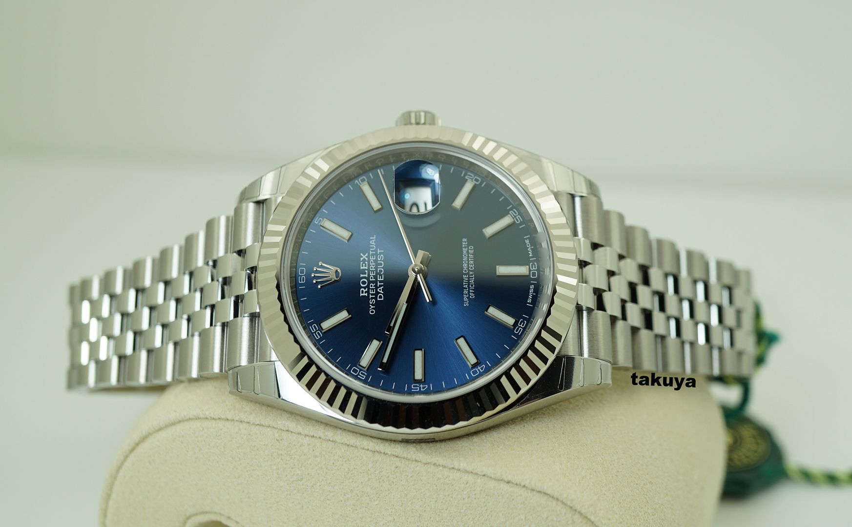 rolex datejust 41 blue dial fluted bezel